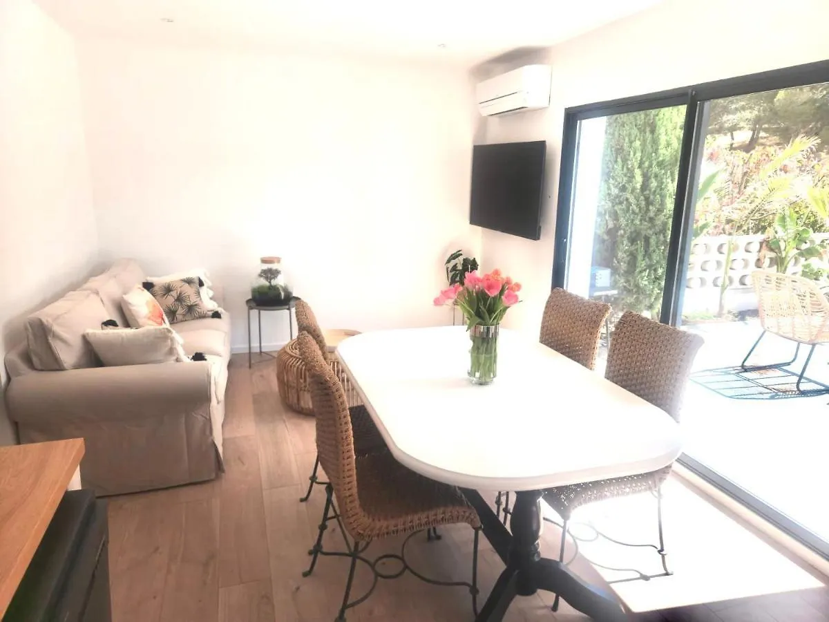 Appartement Bord De Mer + Piscine Sausset-les-Pins