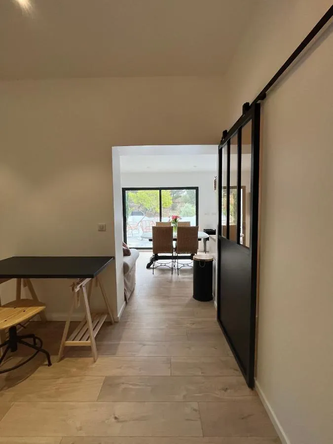 Apartment Bord De Mer + Piscine Sausset-les-Pins France